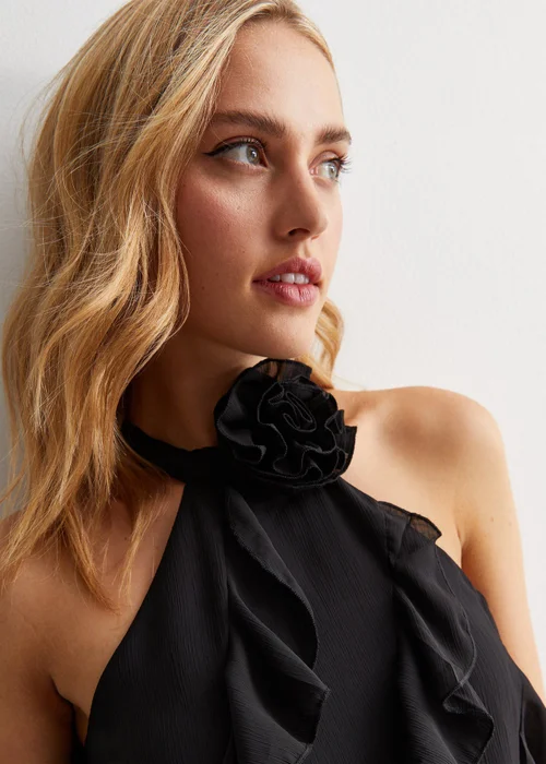 Gini London Black Ruffle Detail Halter Neck Top - S/M Image 3