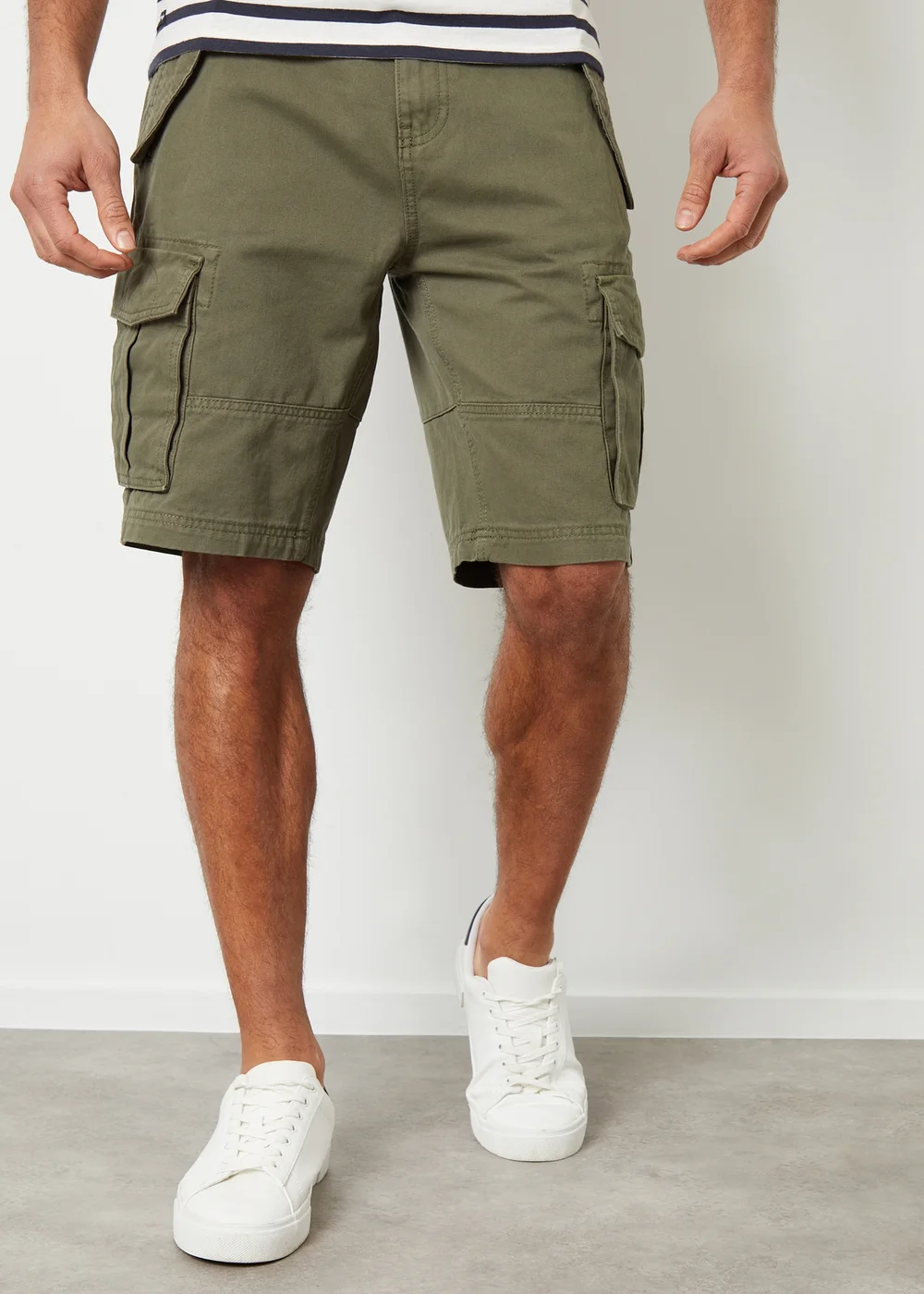 Threadbare Khaki Cotton Twill Utility Cargo Shorts - 38 W Image 1