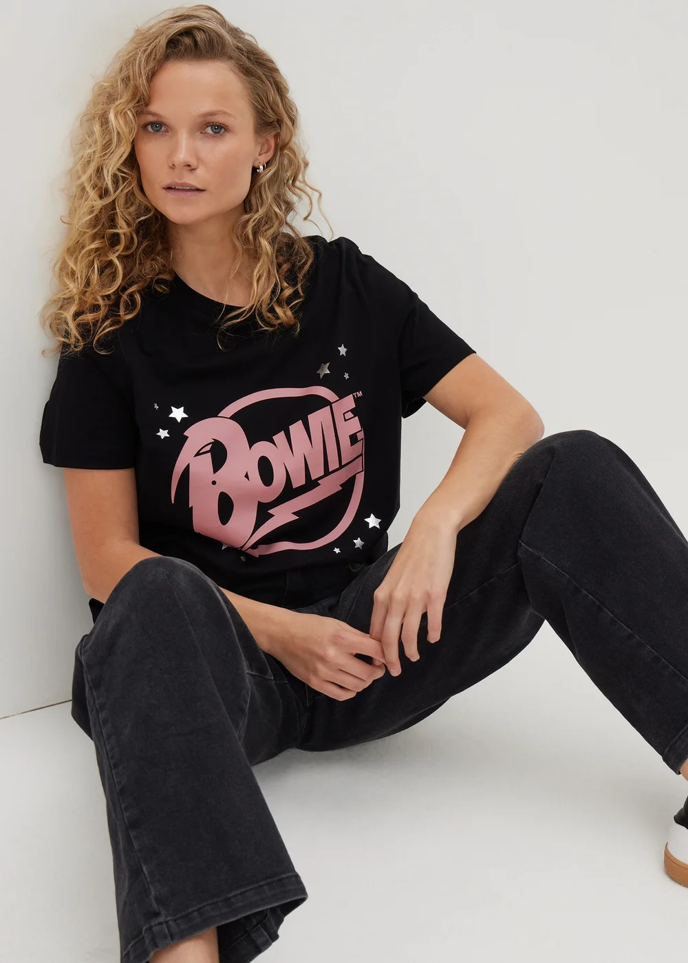 David Bowie Black Bowie T-Shirt - Small Image 1
