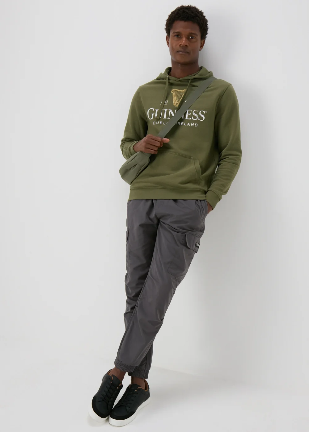 Khaki Guinness Print Hoodie - S Image 4