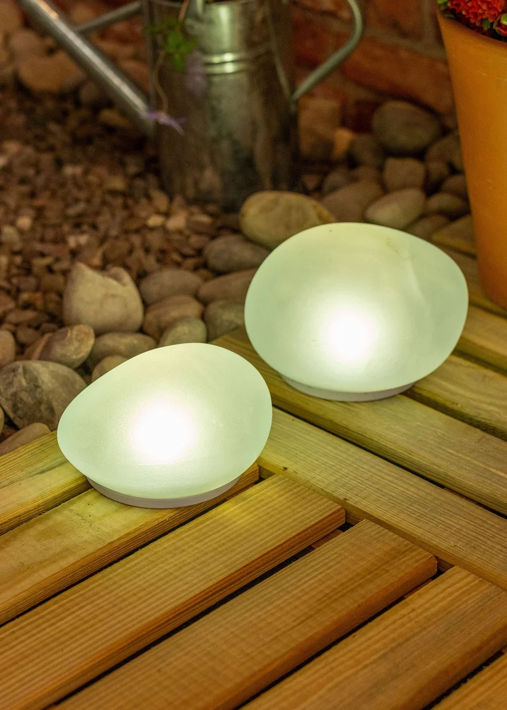 ValueLights Pebble Solar Lights Set of 2 (10.9cm x 12.5cm x 16.7cm) - One Size Image 4