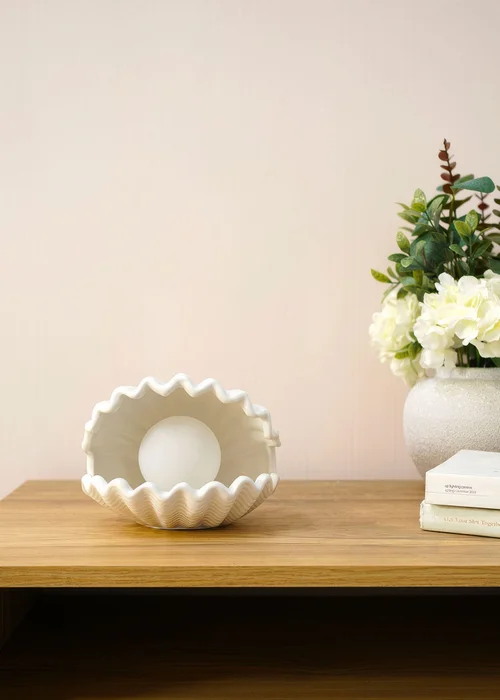 ValueLights Sammie White Ceramic Shell Table Lamp (15cm x 19.5cm x 18.5cm) - One Size Image 3