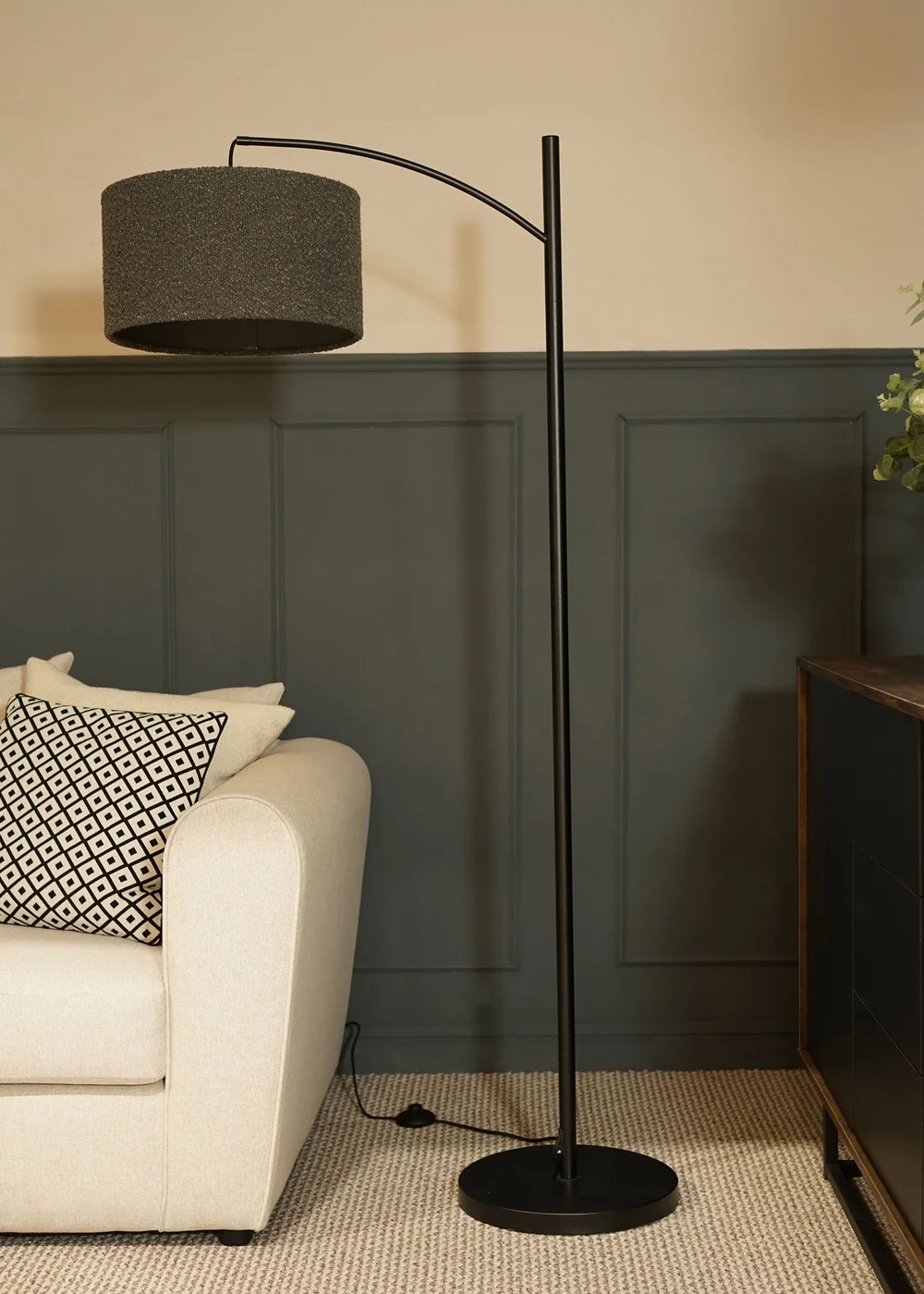 ValueLights Preto Black Metal Floor Lamp Charcoal Boucle Shade (157cm x 33cm) - One Size Image 1