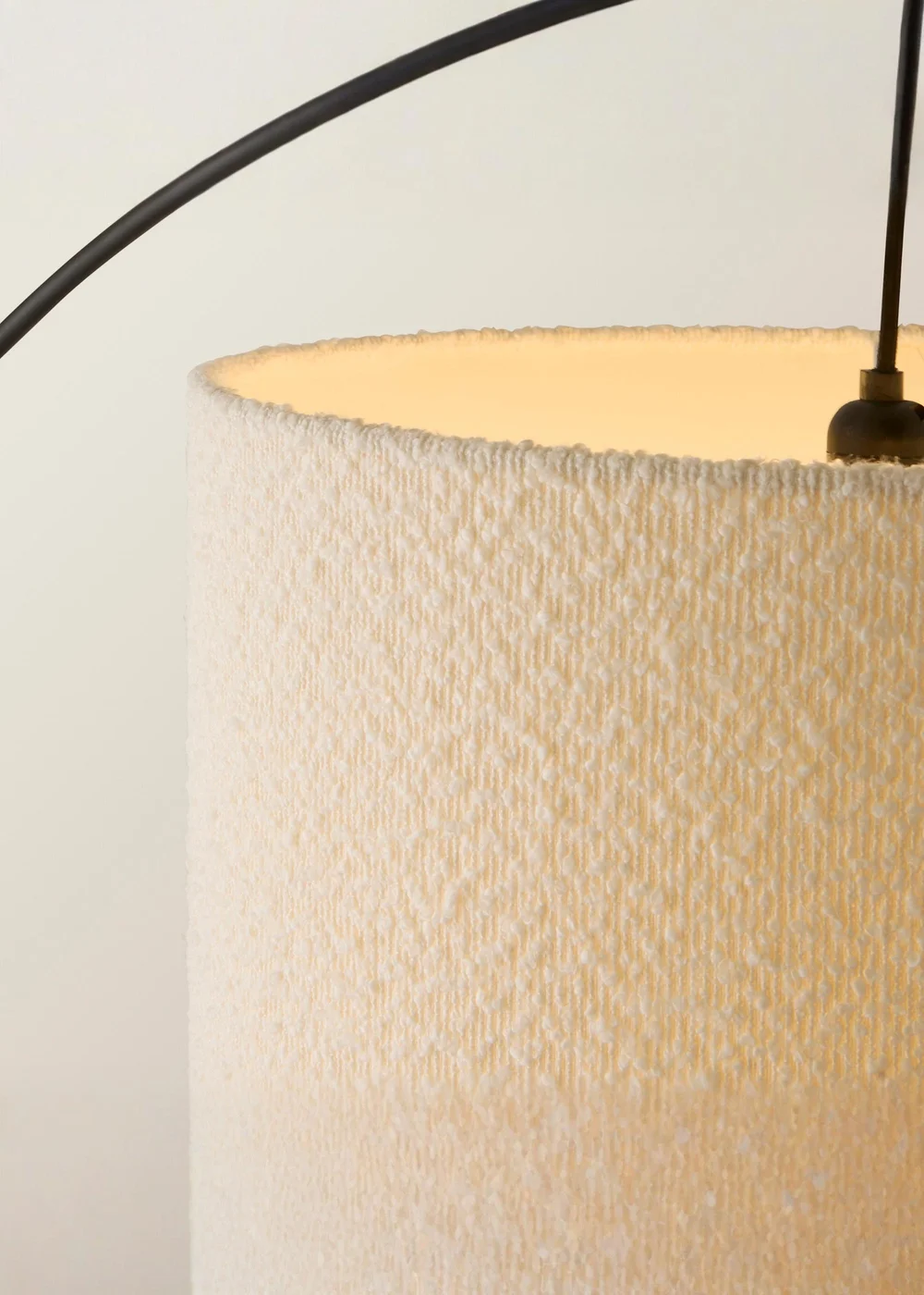 ValueLights Preto Cream Metal Floor Lamp Cream Boucle Shade (157cm x 33cm) - One Size Image 5