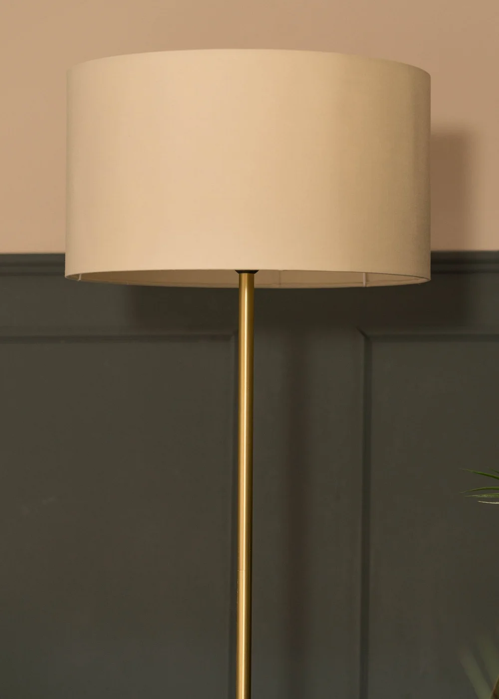 ValueLights Tavel Brushed Gold Floor Lamp Cream Shade (132.5cm x 14cm x 35cm) - One Size Image 3