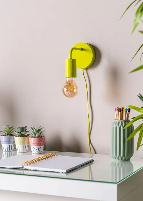 ValueLights Jordy Green Colour Pop Plug In Wall Light (13cm x 14cm x 10cm) - One Size Image 3