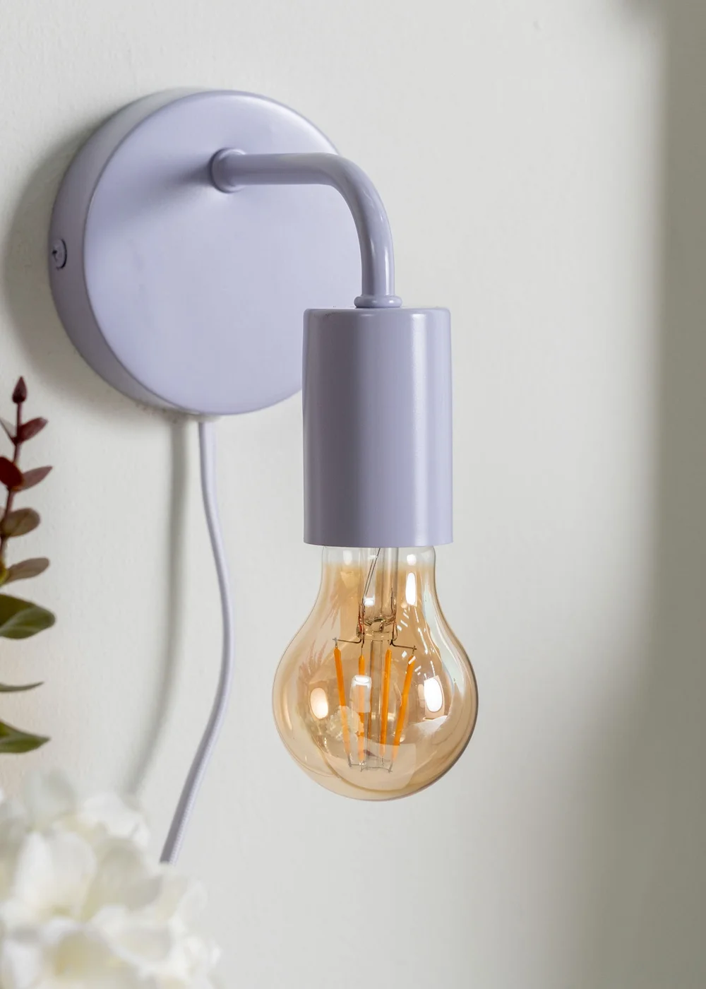 ValueLights Jordy Lilac Colour Pop Plug In Wall Light (13cm x 14cm x 10cm) - One Size Image 1