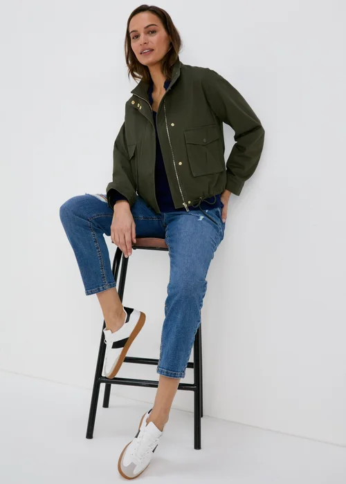 Navy Collared Top - Size 8 Image 3