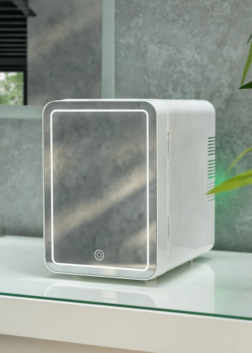 ValueLights White LED Mirror Mini Beauty Fridge (4L 25cm x 24cm x 18cm) - One Size Image 5