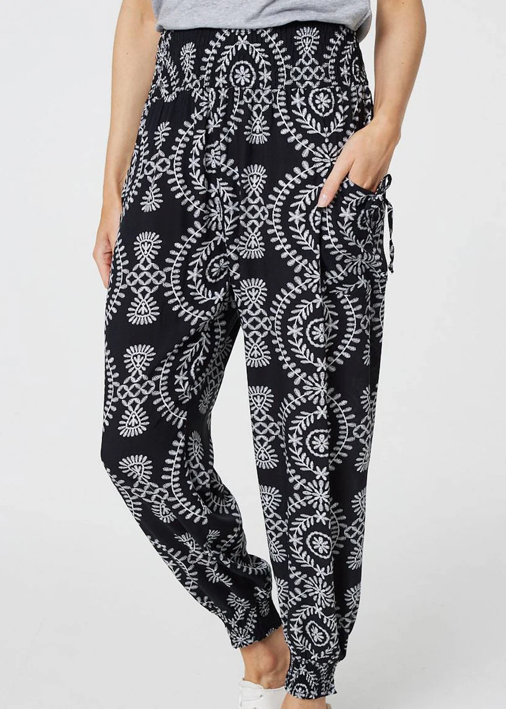 Izabel London Black Printed Smocked Waist Harem Pants - 8 Image 3