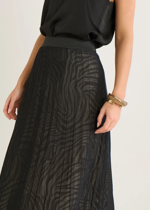 Gini London Black Animal Print Mesh Overlay Pleated Midi Skirt - 8 Image 3