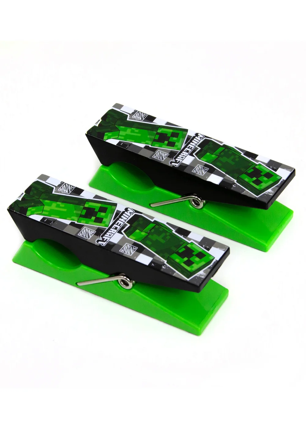 Minecraft Alpha Beach & Pool Towel Clips - One Size Image 4