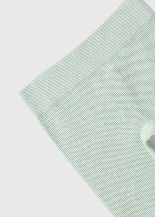 Girls Green Seamless Ribbed Shorts (7-15yrs) - S Image 2