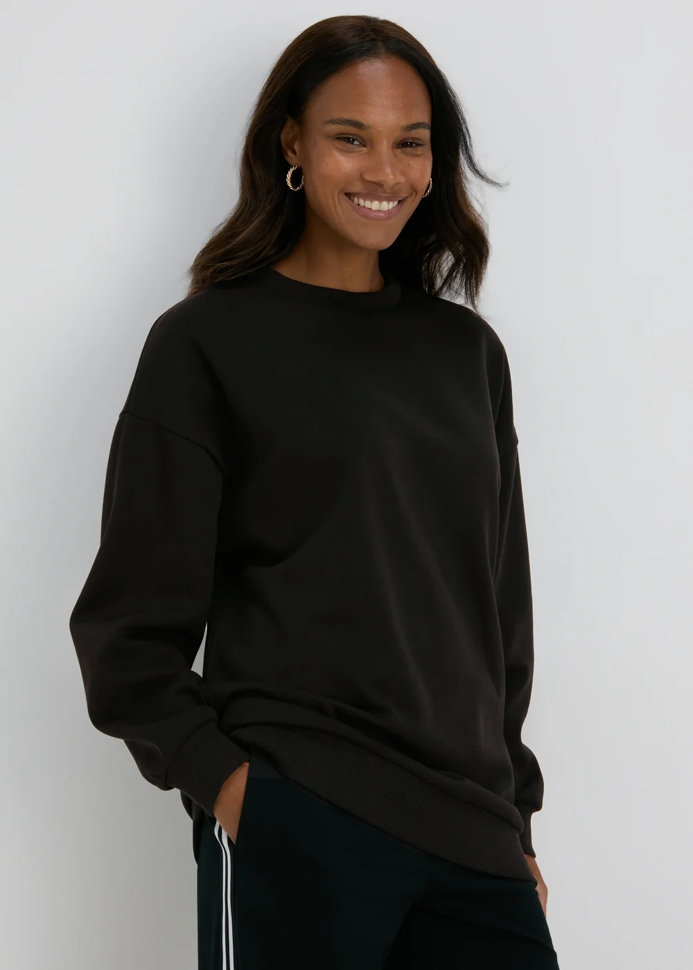Black Longline Sweatshirt - S Image 1