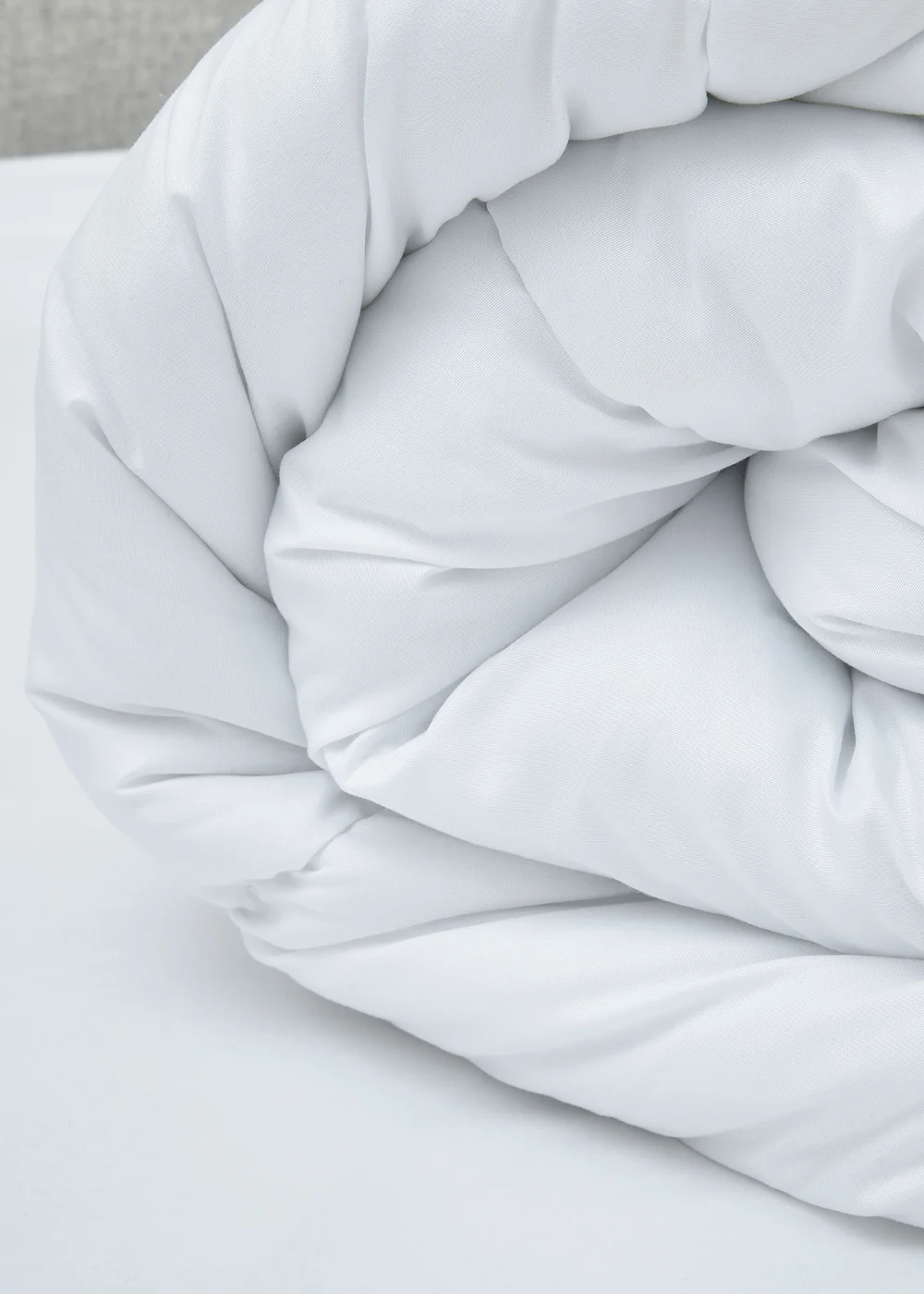 Catherine Lansfield So Soft Hollowfibre 15 Tog Duvet - Single Image 2