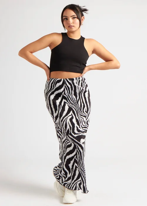 Urban Bliss Black Zebra Plisse Maxi Skirt - Size 8 Image 1