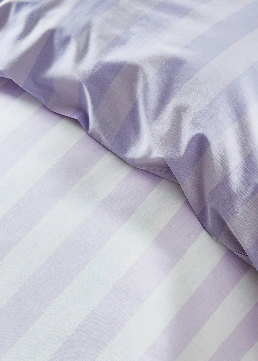 Sassy B Stripe Tease Reversible Duvet Cover Set Lilac - Single Image 4