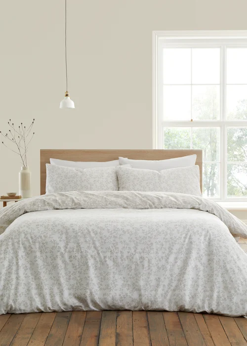 Bianca Fine Linens Shadow Leaves 200 Thread Count Cotton Reversible Duvet Cover Set Natural - Single Image 2