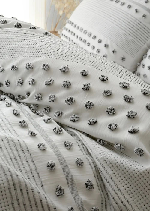 Pineapple Elephant Aisha Tufted Spot Duvet Cover Set - Single Image 3