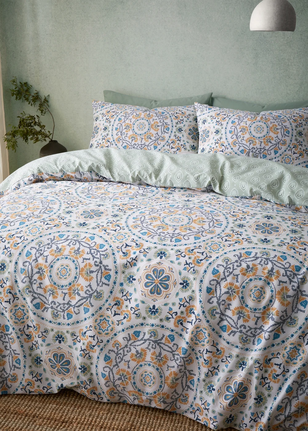 Pineapple Elephant Safiya Mandala Reversible Duvet Cover Set - Single Image 4