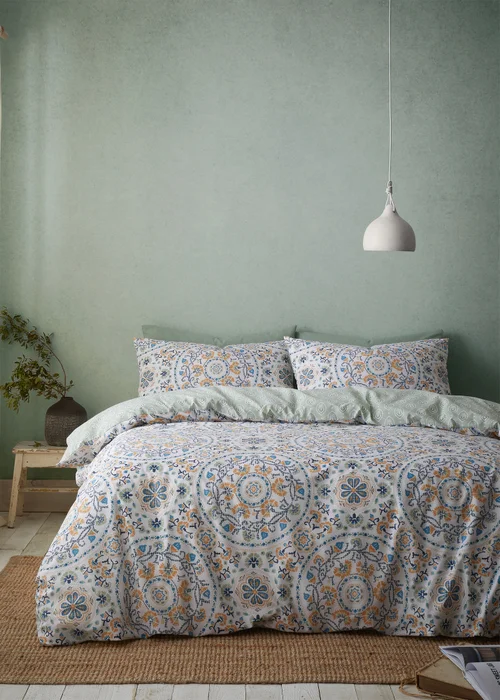 Pineapple Elephant Safiya Mandala Reversible Duvet Cover Set - Single Image 1