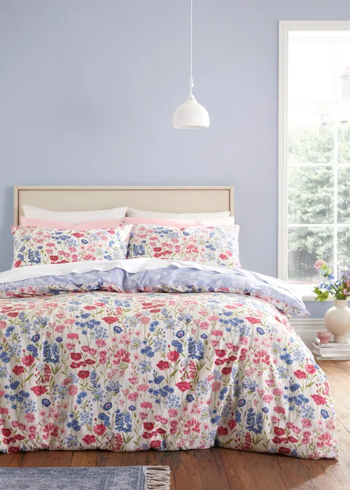 Bianca Fine Linens Olivia Floral 200 Thread Count Cotton Reversible Duvet Cover Set - Single Image 1