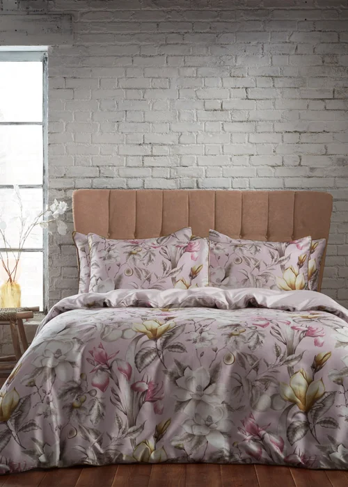 EW by Edinburgh Weavers Lavish Floral Piped Duvet Cover Set - Single Image 1