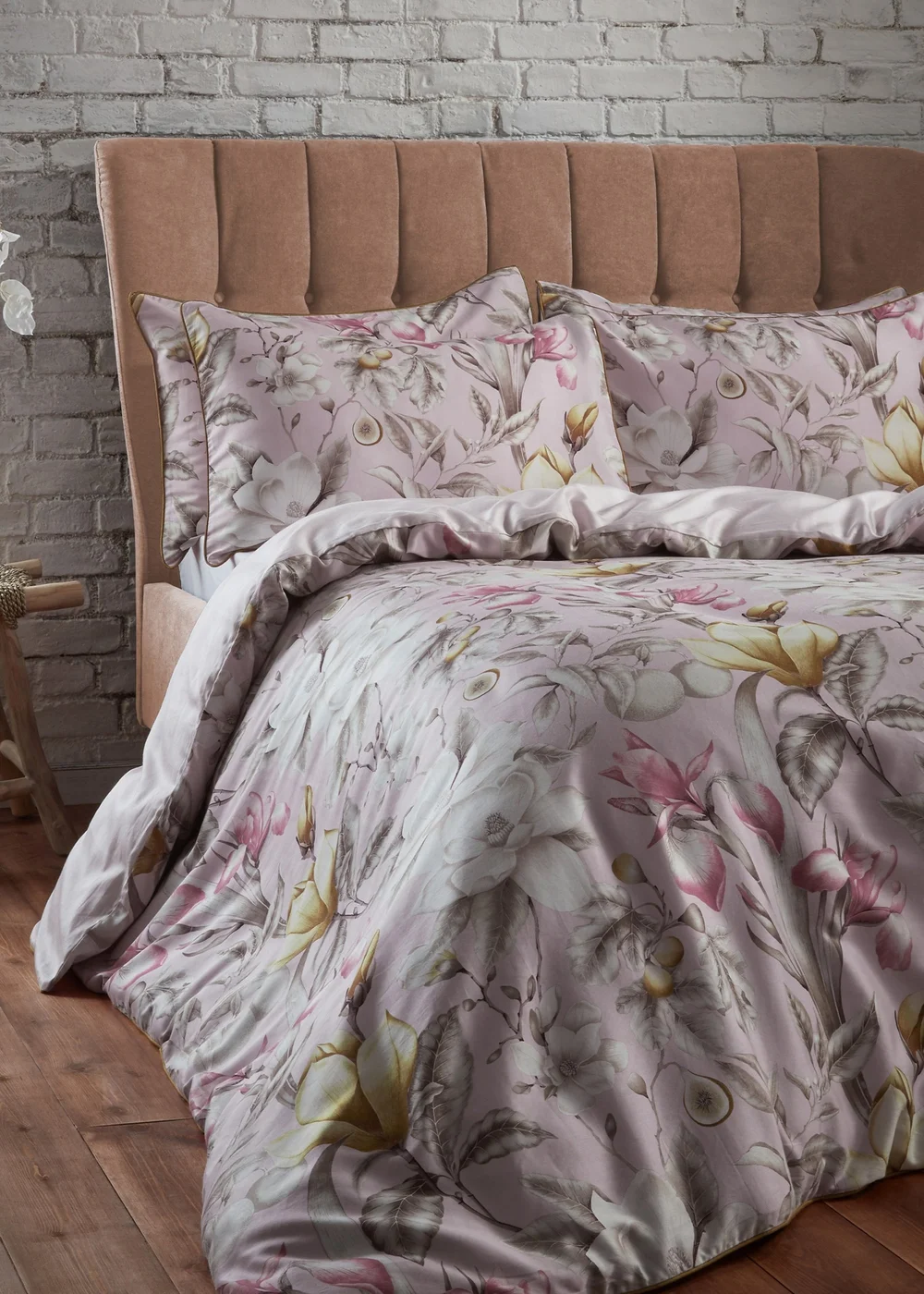 EW by Edinburgh Weavers Lavish Floral Piped Duvet Cover Set - Single Image 3