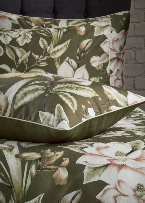 EW by Edinburgh Weavers Lavish Floral Piped Duvet Cover Set - Single Image 4