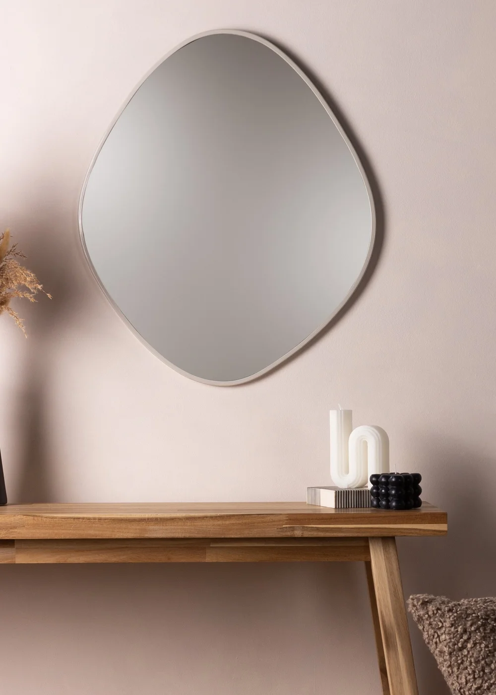 Yard Organic Oval Wall Mirror (50 x 60 x 1.5cm) - One Size Image 1