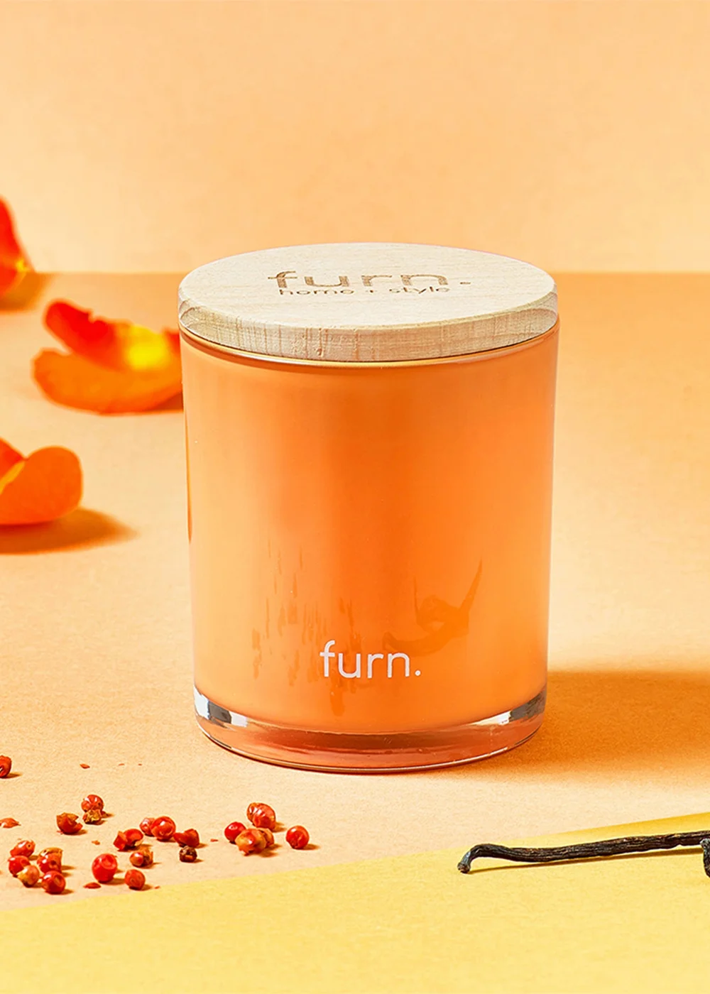 furn. Kindred Bergamot, Berry, Vanilla + Patchouli Scented Glass Candle (8.5 x 10 x 8.5cm) - One Size Image 3