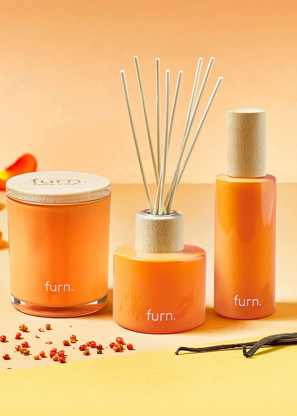 furn. Kindred Bergamot, Berry, Vanilla + Patchouli Scented Glass Candle (8.5 x 10 x 8.5cm) - One Size Image 4