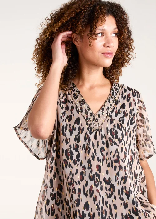 Blue Vanilla Brown V Neck Animal Tunic Top - S Image 3