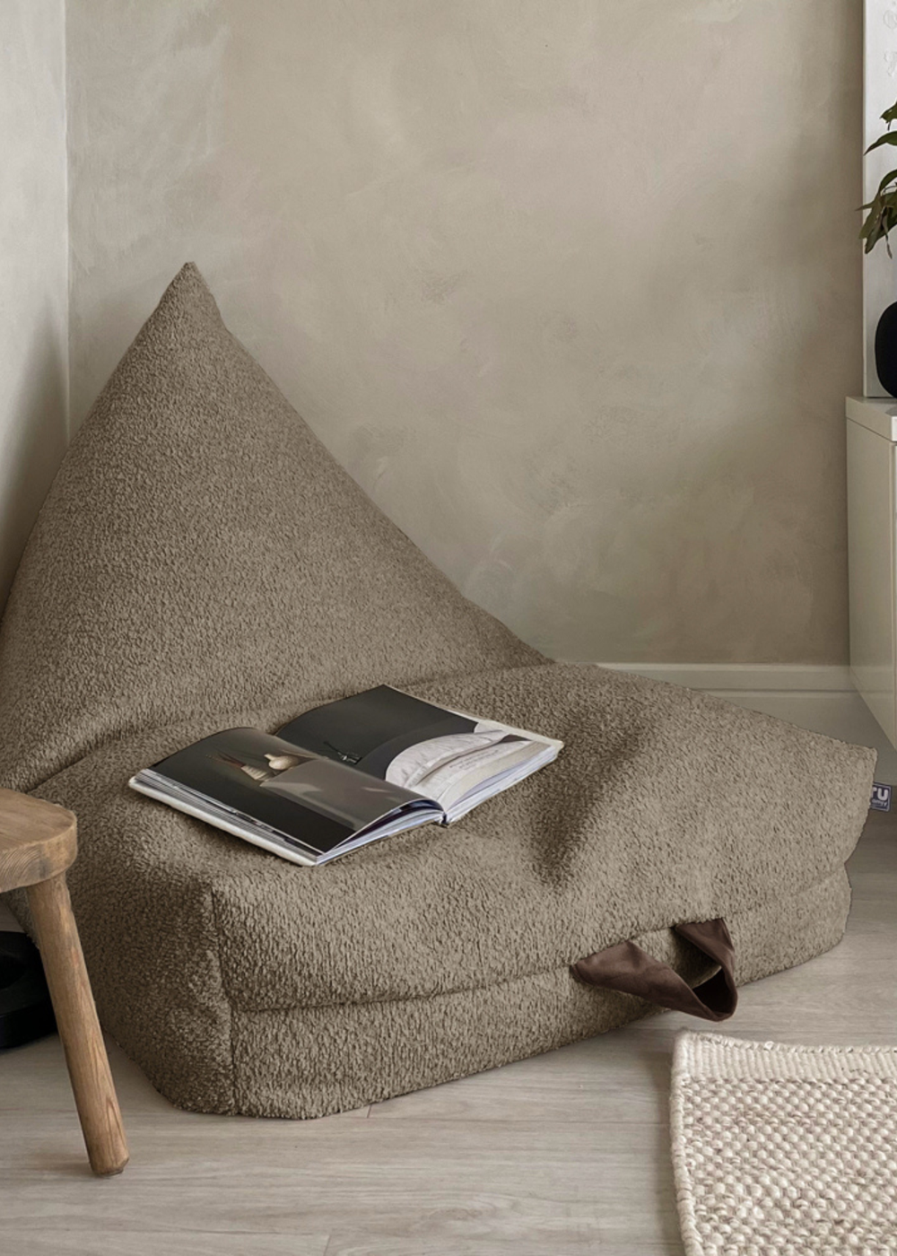 rucomfy Snug Humbug Mushroom Beanbag - One Size Image 1