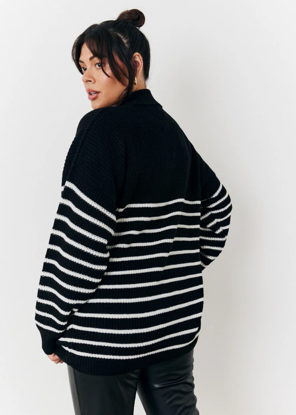 In The Style Monochrome Stripe Collared Knit Jumper - 06-08 Image 7