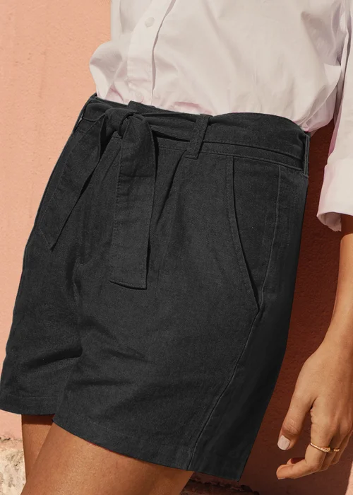 Threadbare Black Linen Blend Laurence Shorts With Self Tie Belt - 8 Image 4