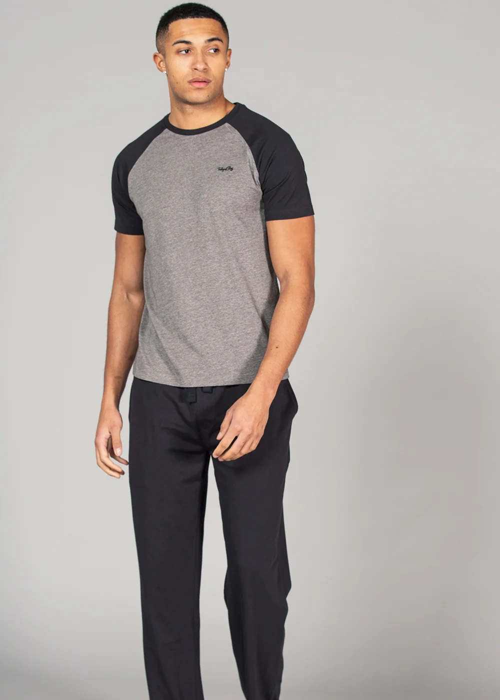 Tokyo Laundry Grey Cotton 2-Piece Raglan Top and Jersey Bottoms Set - XXL Image 1