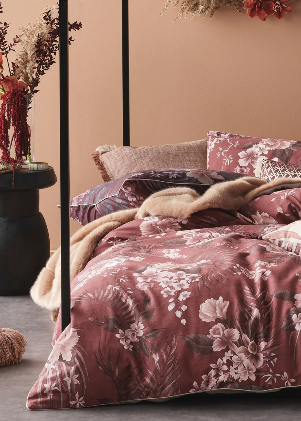 Linen House Taira Floral Duvet Cover Set - Single Image 2
