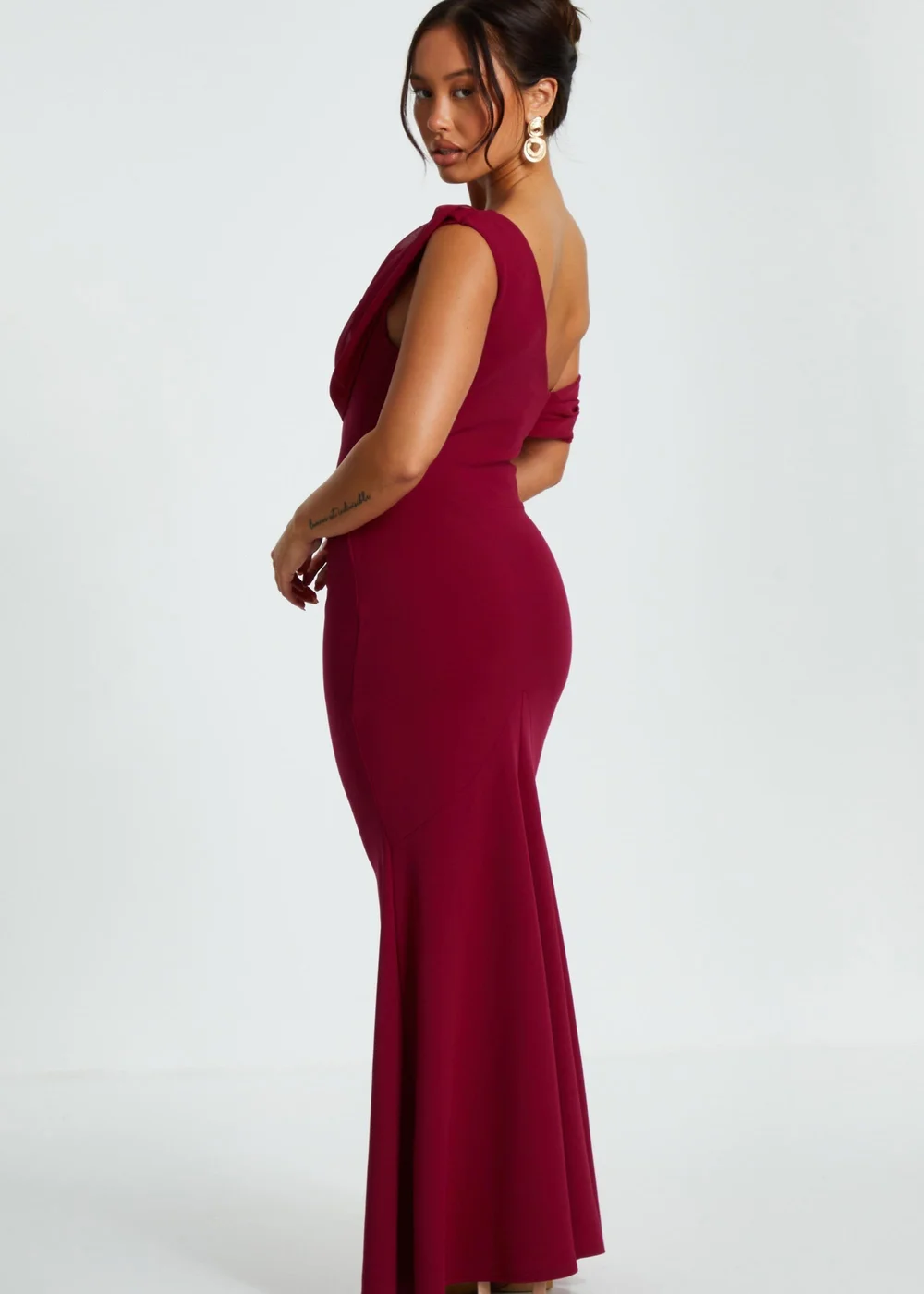 Quiz Red Petite Asymmetric Cowl Neck Maxi Dress - 4 Image 2