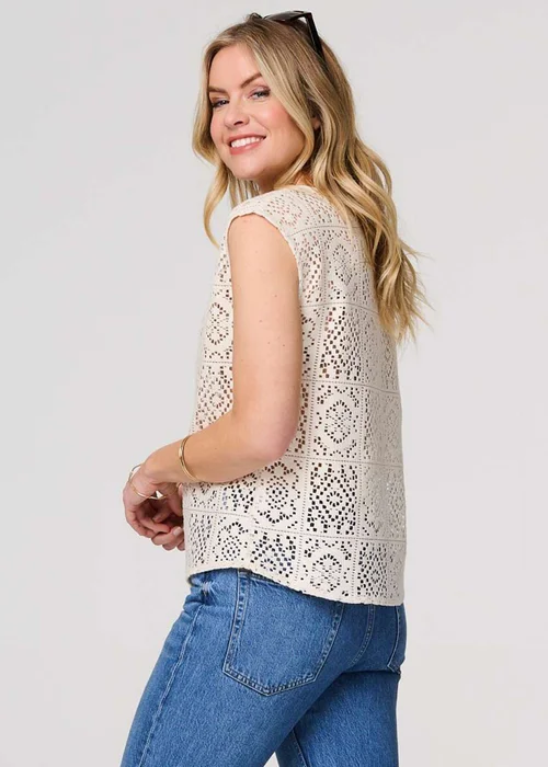 Izabel London Ivory Lace Crochet Detail Cap Sleeve Top - 8 Image 2