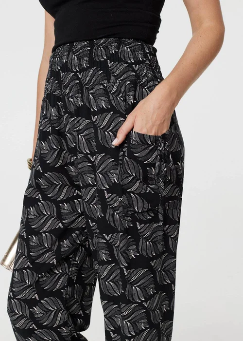 Izabel London Black Feather Print High Waist Harem Pants - 8 Image 3