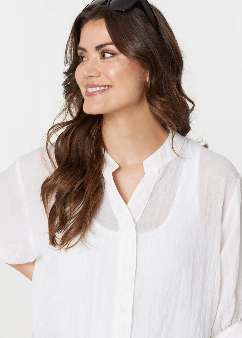 Izabel London White Collarless Button Back 3/4 Sleeve Blouse - Size 14 Image 3