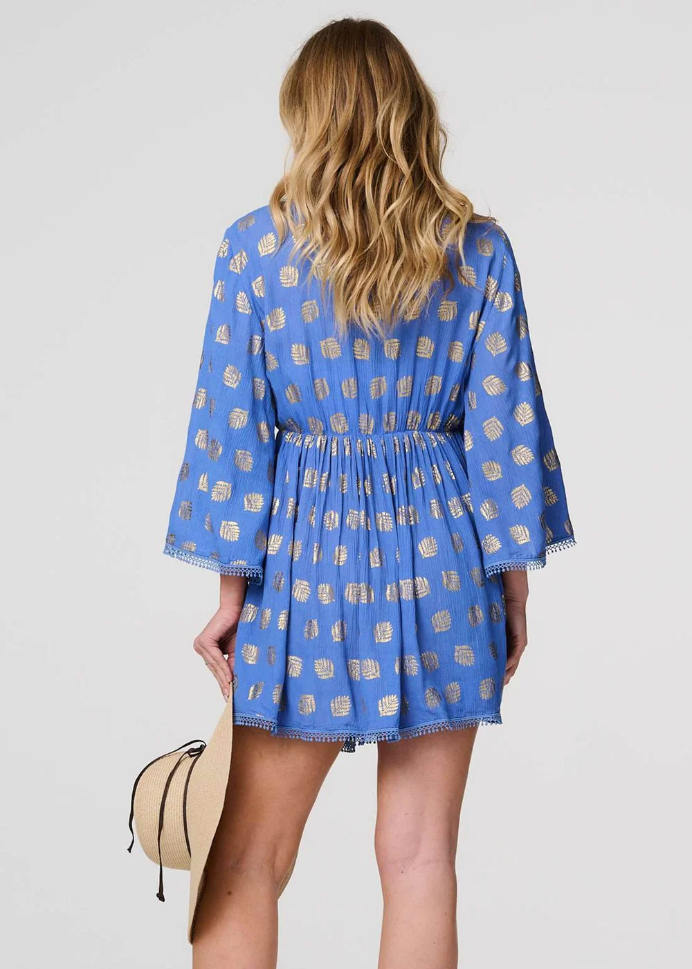 Izabel London Blue Foiled Leaf Print Short Beach Dress - 14 Image 2