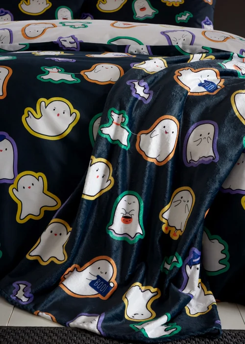 Catherine Lansfield Halloween Ghosts Cosy Fleece Blanket Throw (130x170cm) - One Size Image 1