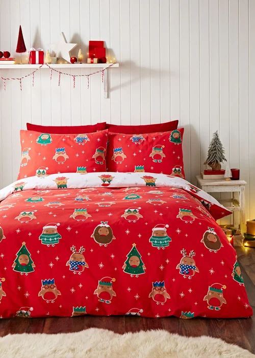 Catherine Lansfield Christmas Party Robins Reversible Duvet Cover Set - Single Image 2
