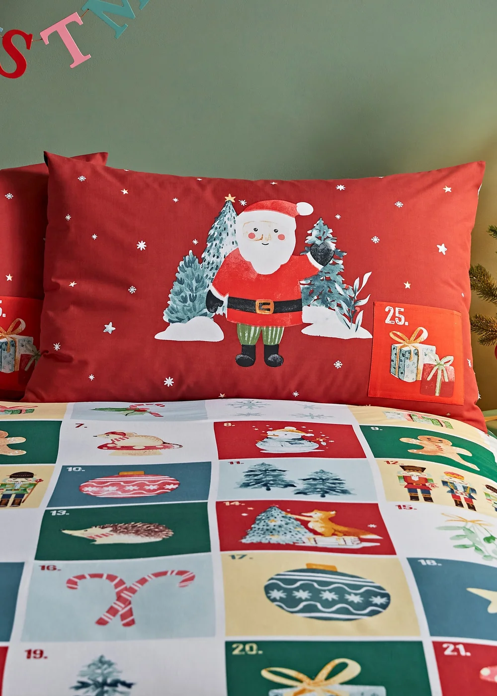 Catherine Lansfield Christmas Advent Calendar Reversible Duvet Cover Set - Single Image 3