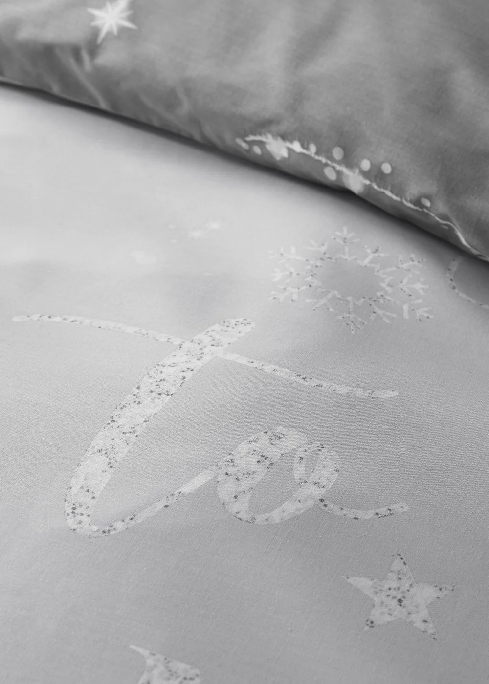 Catherine Lansfield A Lot Like Christmas Reversible Duvet Cover Set - Single Image 4