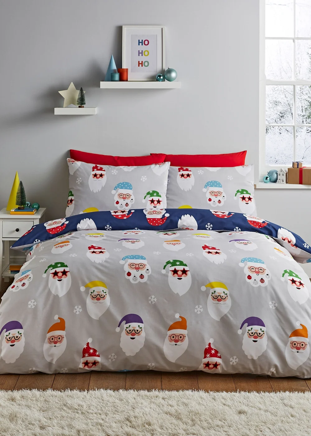 Catherine Lansfield Christmas Santa Spec-Tacular Reversible Duvet Cover Set - Single Image 1