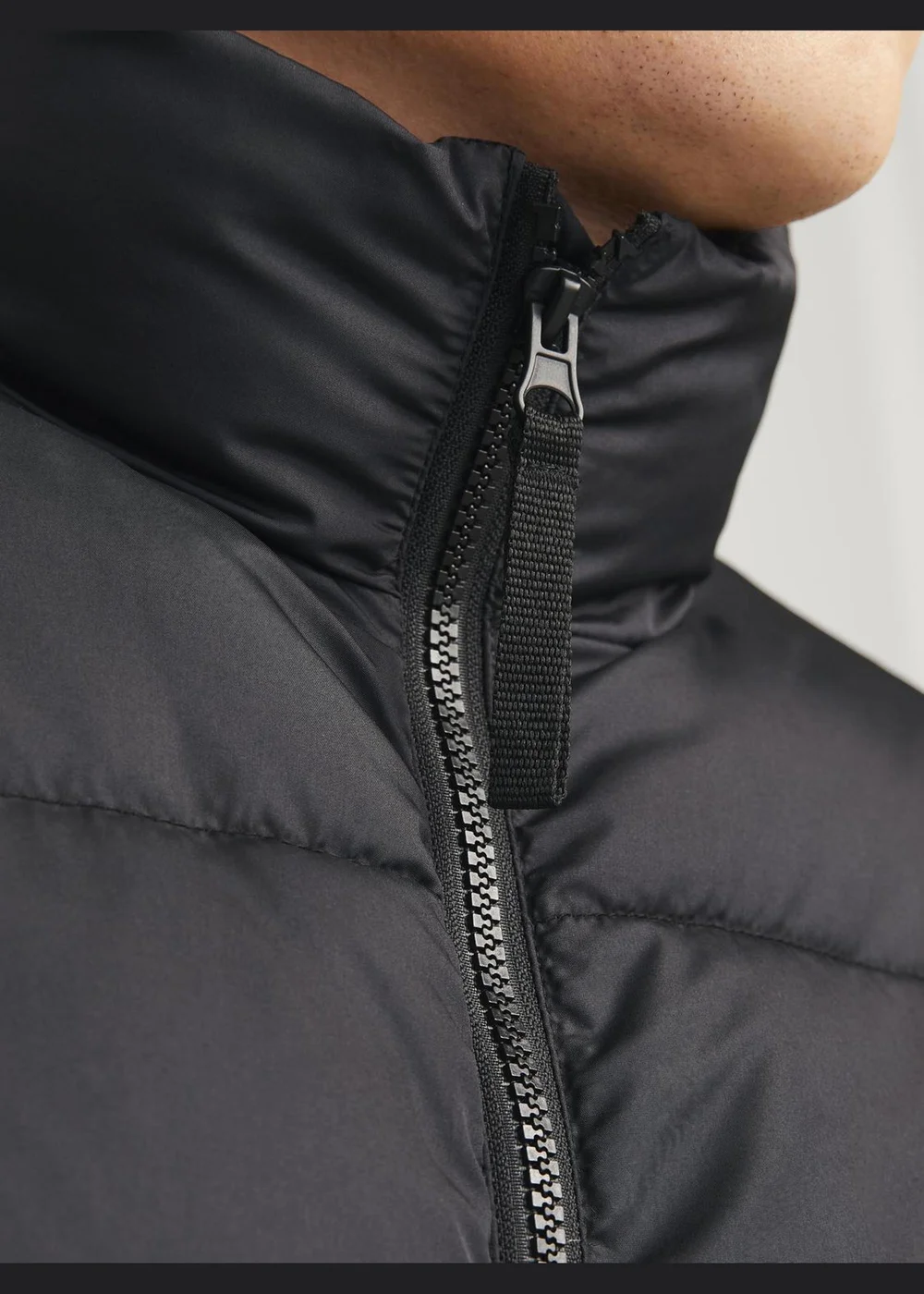 JJ Rebel Black Padded Gilet - S Image 4