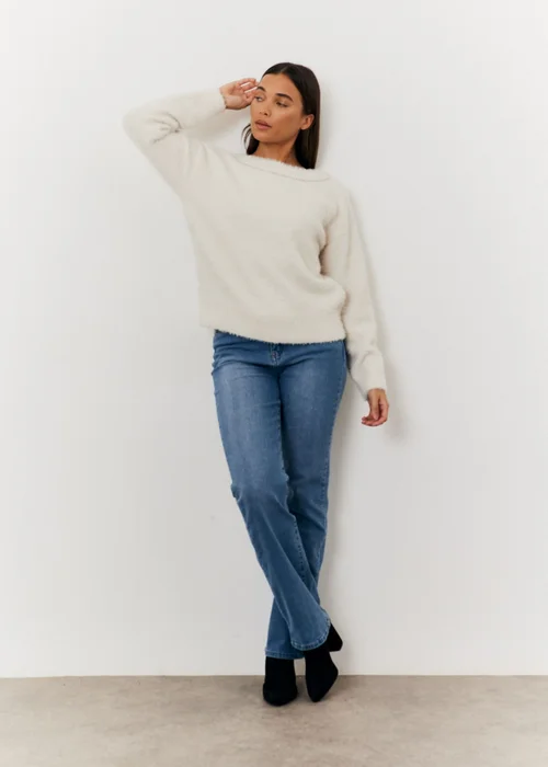 In The Style White Embellished Bow Jumper - 06-08 Image 5